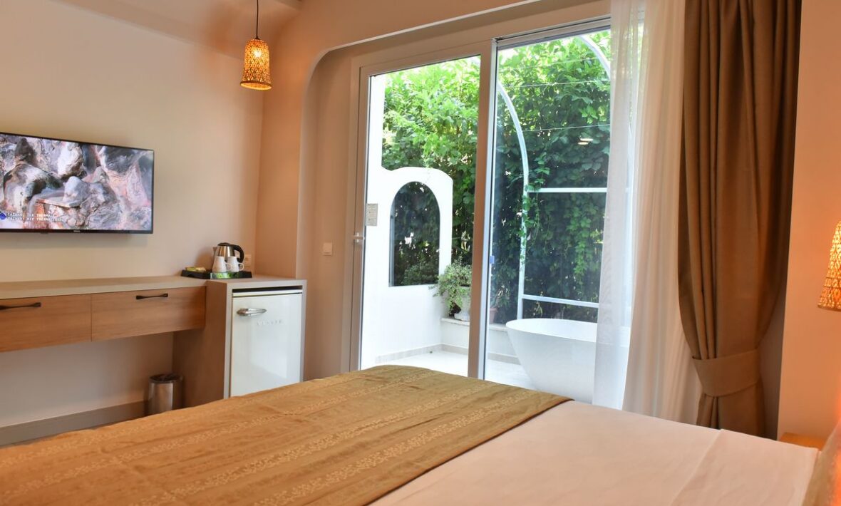 Terrace Suite Lux